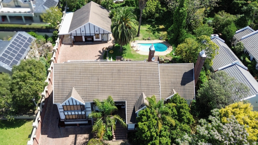 7 Bedroom Property for Sale in Parel Vallei Western Cape